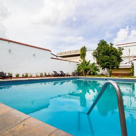 Hotel Colon Mérida Εξωτερικό φωτογραφία