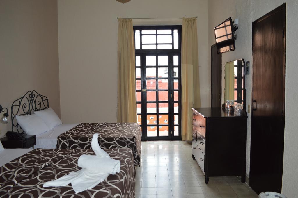 Hotel Colon Mérida Εξωτερικό φωτογραφία
