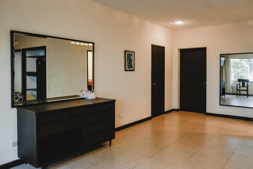 Hotel Colon Mérida Εξωτερικό φωτογραφία