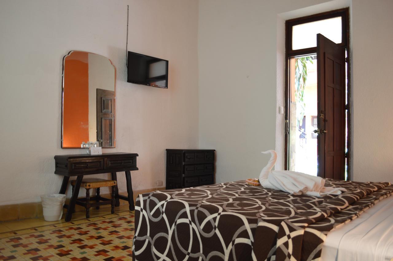 Hotel Colon Mérida Εξωτερικό φωτογραφία